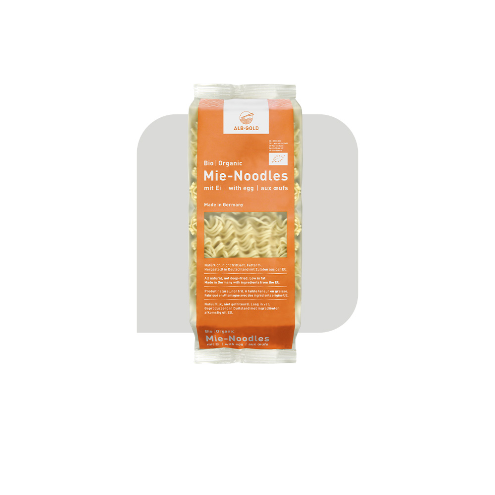 Packshot ALB-GOLD ASIA Mie-Noodles in orangener Farbe